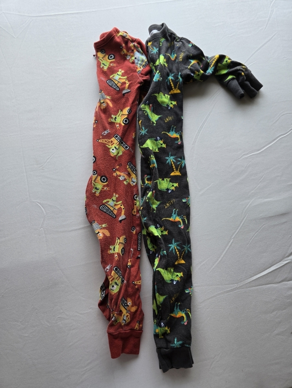 Old Navy One Piece Pajamas Size 2T